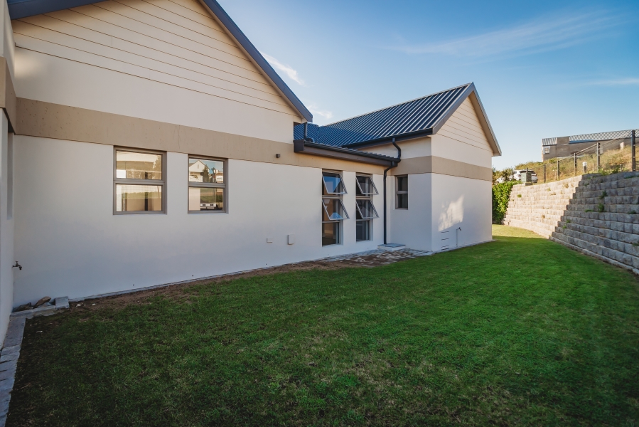 4 Bedroom Property for Sale in Kingswood Golf Estate Western Cape